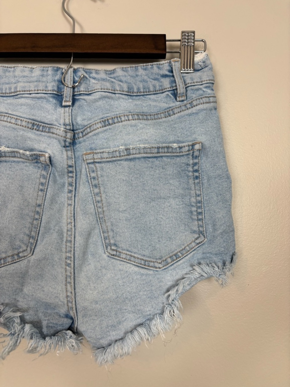 Zara Shorts Womens 6 Cut Of Distressed Denim In Blue Western Festival Summer - Picture 6 of 7
